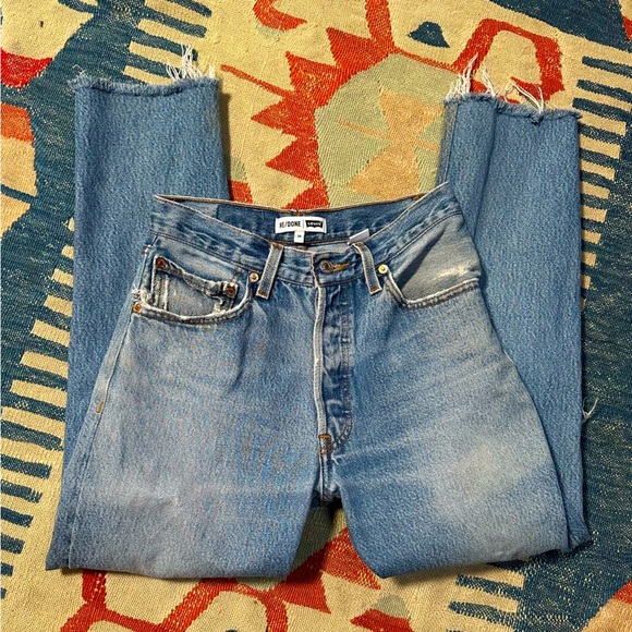 Re/Done Vintage Levi’s 501 destroyed knee raw hem jeans classic wash holes raw - Picture 6 of 17
